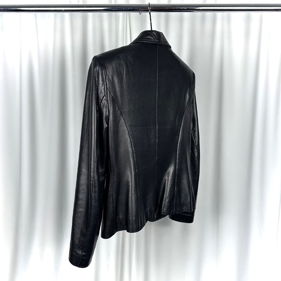 Vintage 1990’s Danier Leather Short Blazer in Soft Black Lambskin - S/M - Picture 6 of 11